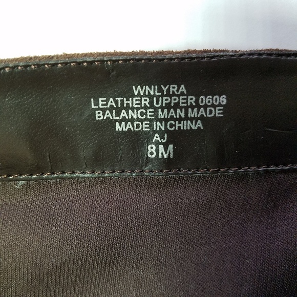 Nine West brown suede heeled booties. Sz 8. - Picture 3 of 8